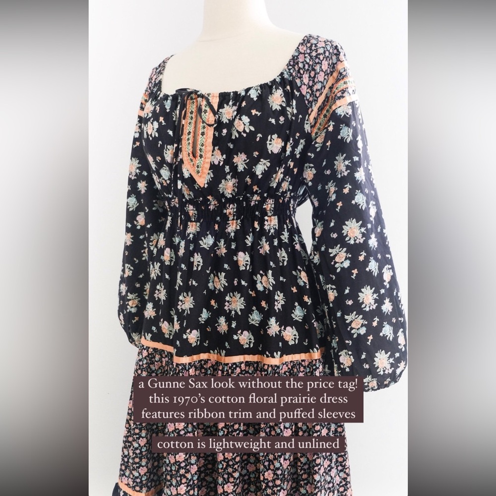 VINTAGE 1970's cotton floral prairie dress - Picture 2 of 5
